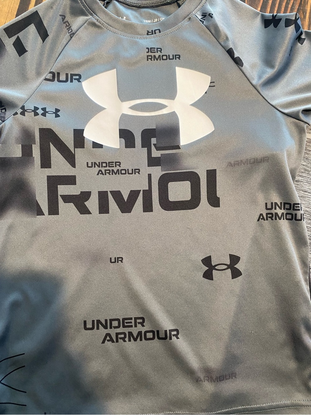 Under Armour T-shirt Bundle Boys size Small - Picture 2 of 11